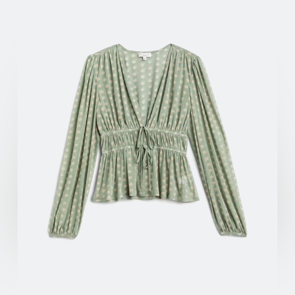 Madison & Berkeley Tops - MADISON & BERKELEY - Large Ren Smocked Waist Mesh Knit Top